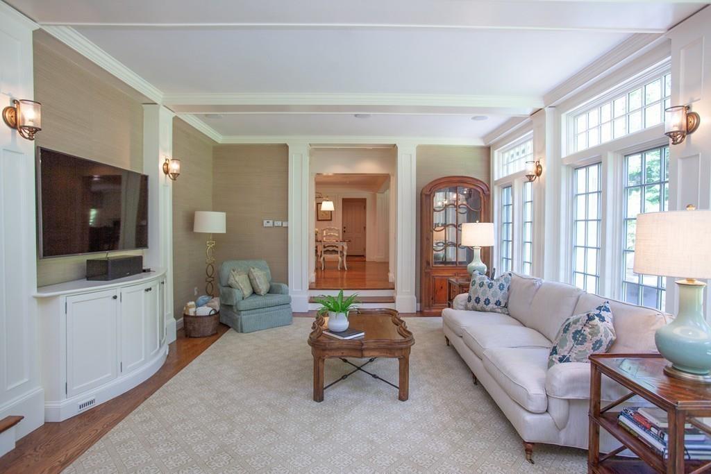 15 Woodcliff Road Wellesley Hills, MA 02481 - Photo 6 of 32