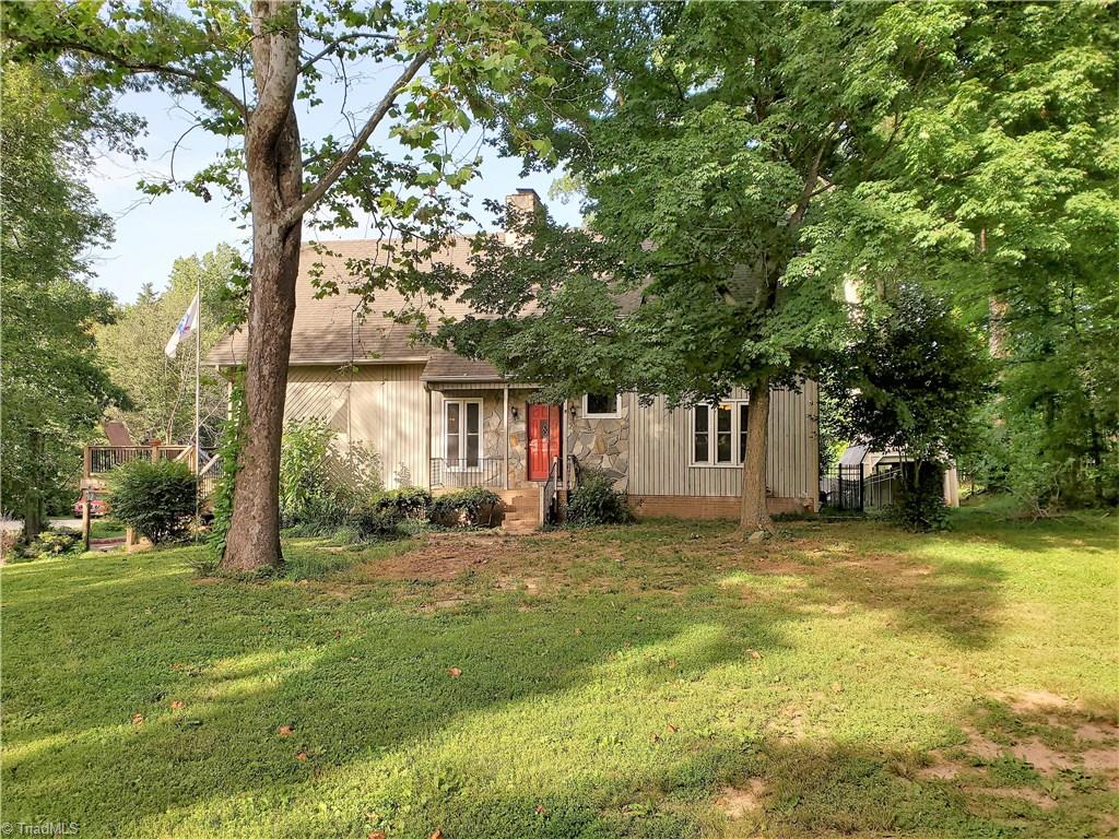 285 Hopkins Road Kernersville, NC 27284 - Photo 4 of 27