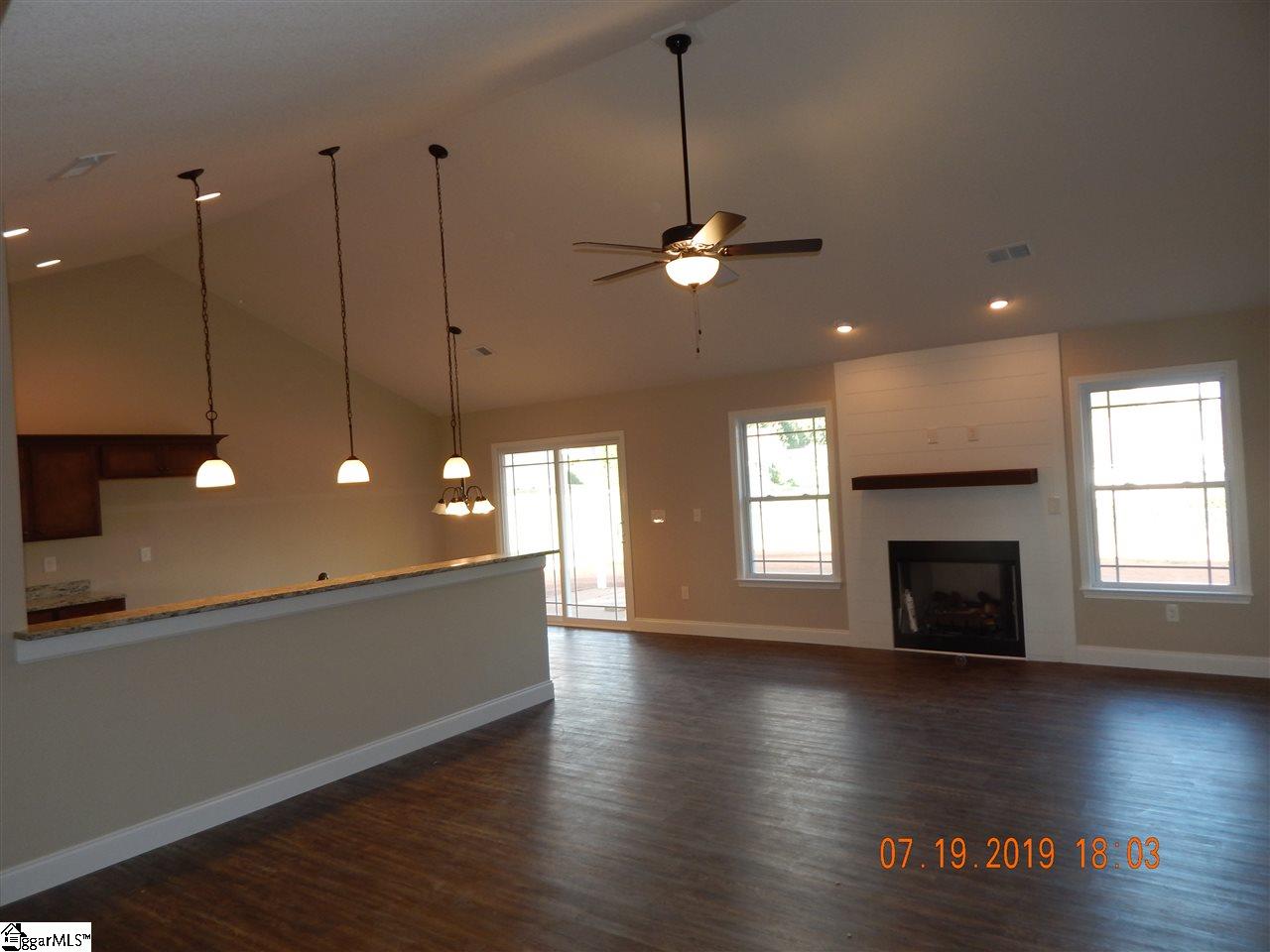 1463 Ballenger Road, Unit 13 Wellford, SC 29385 - Photo 5 of 24