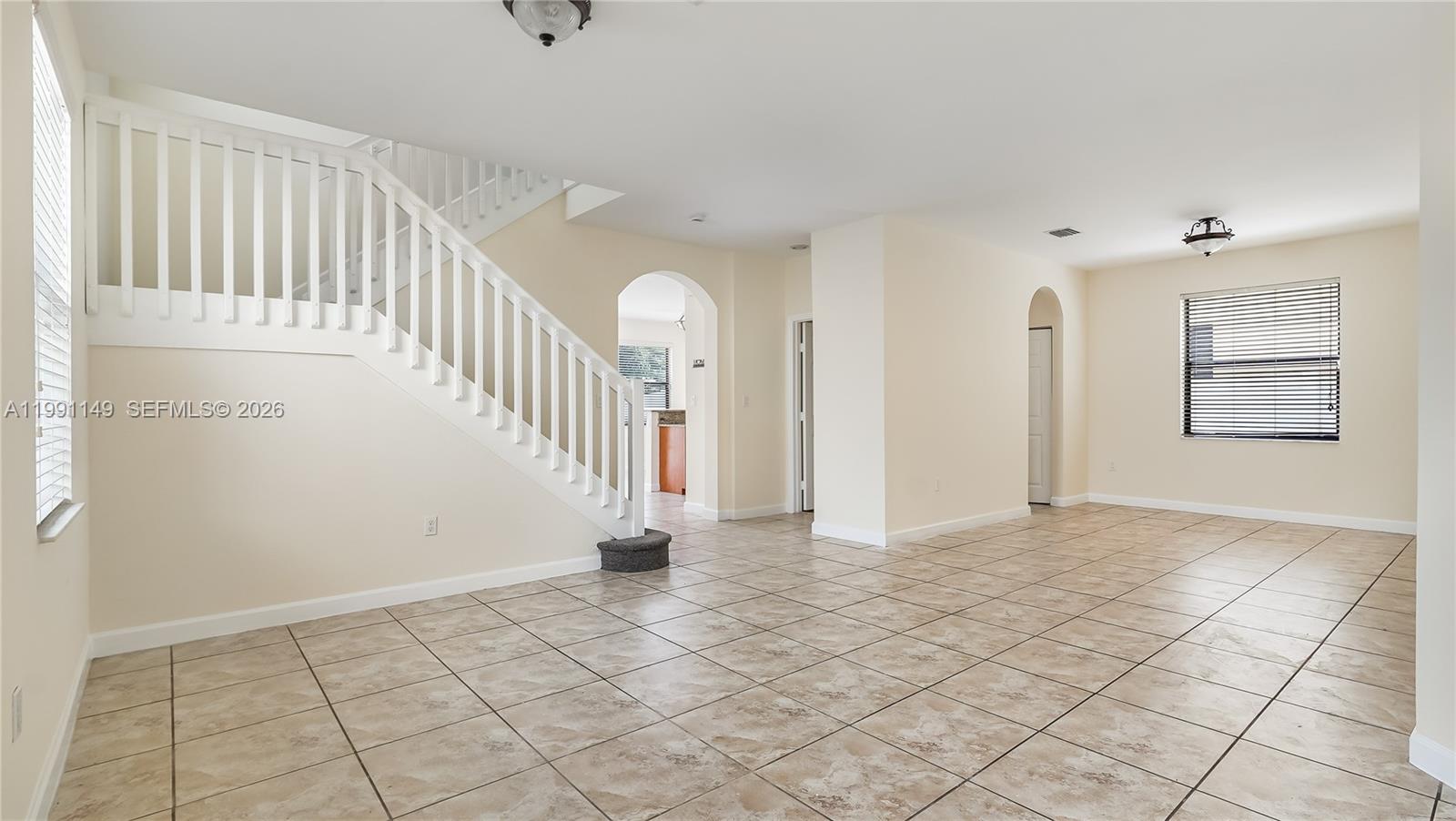 8841 West 34th Court Hialeah, FL 33018 - Photo 13 of 60