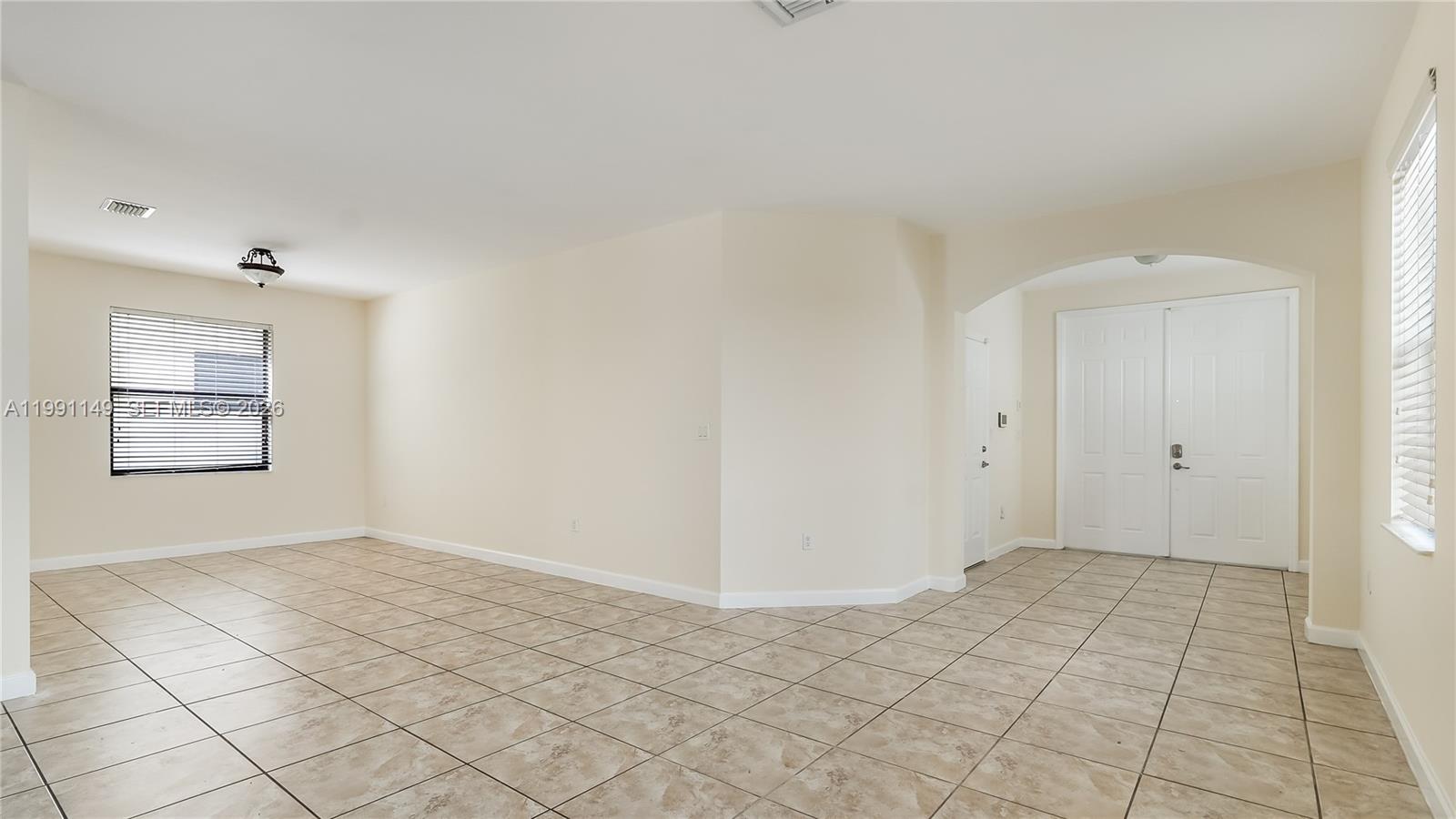 8841 West 34th Court Hialeah, FL 33018 - Photo 15 of 60