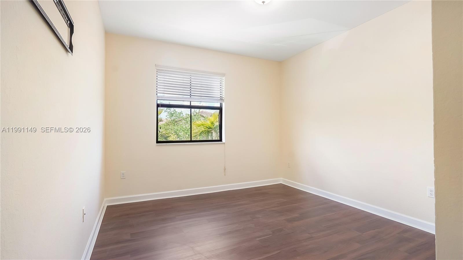 8841 West 34th Court Hialeah, FL 33018 - Photo 51 of 60