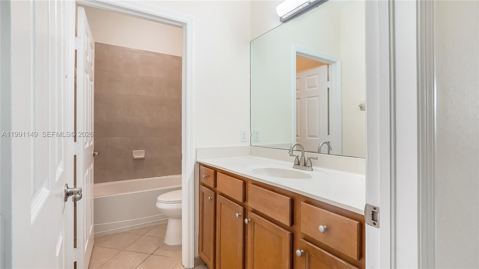 8841 West 34th Court Hialeah, FL 33018 - Photo 58 of 60