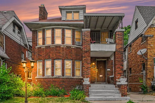 $220,000 | 2660 Tuxedo Street, Detroit, MI 48206