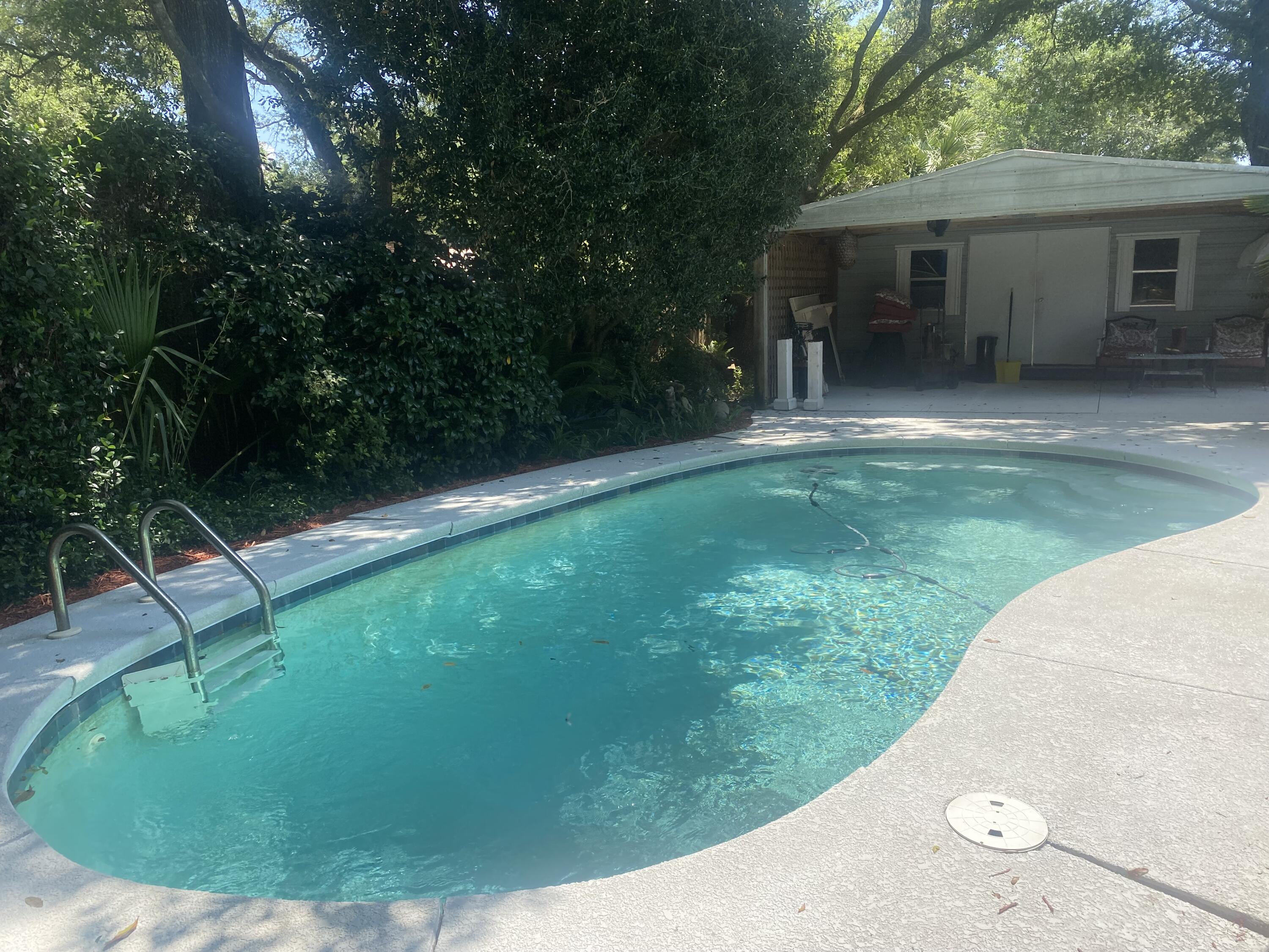 292 Echo Circle Fort Walton Beach, FL 32548 - Photo 2 of 49