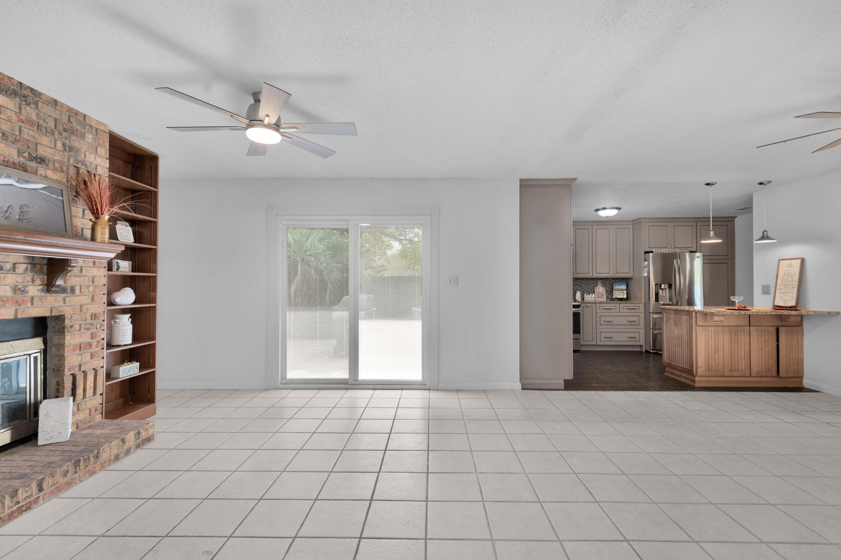 292 Echo Circle Fort Walton Beach, FL 32548 - Photo 6 of 49