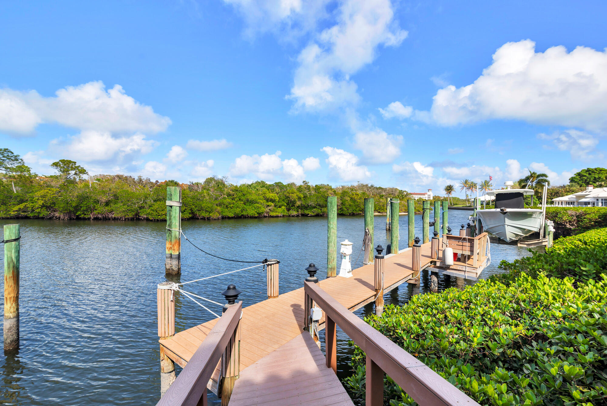 16904 S Passage South Jupiter, FL 33477 - Photo 14 of 55 low-53