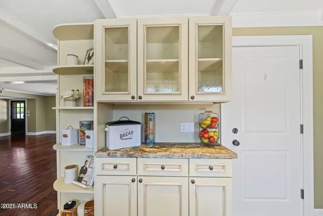 $669,000 | 325 East Aepli Drive, Tempe, AZ 85282