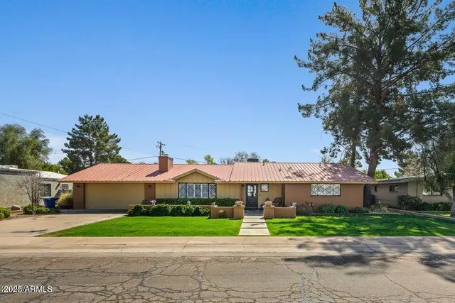 $669,000 | 325 East Aepli Drive, Tempe, AZ 85282