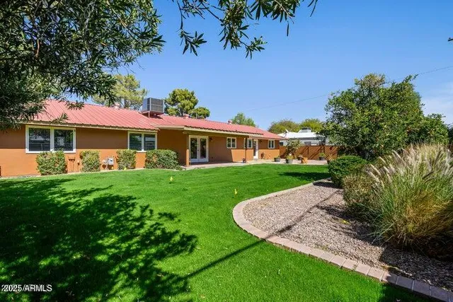 $669,000 | 325 East Aepli Drive, Tempe, AZ 85282