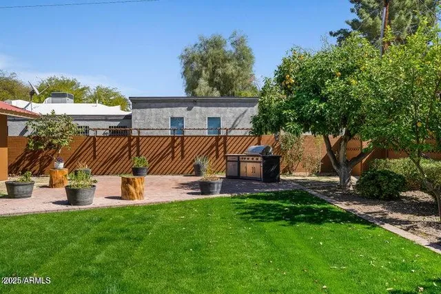 $669,000 | 325 East Aepli Drive, Tempe, AZ 85282