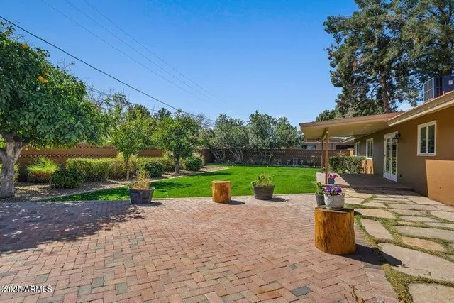 $669,000 | 325 East Aepli Drive, Tempe, AZ 85282