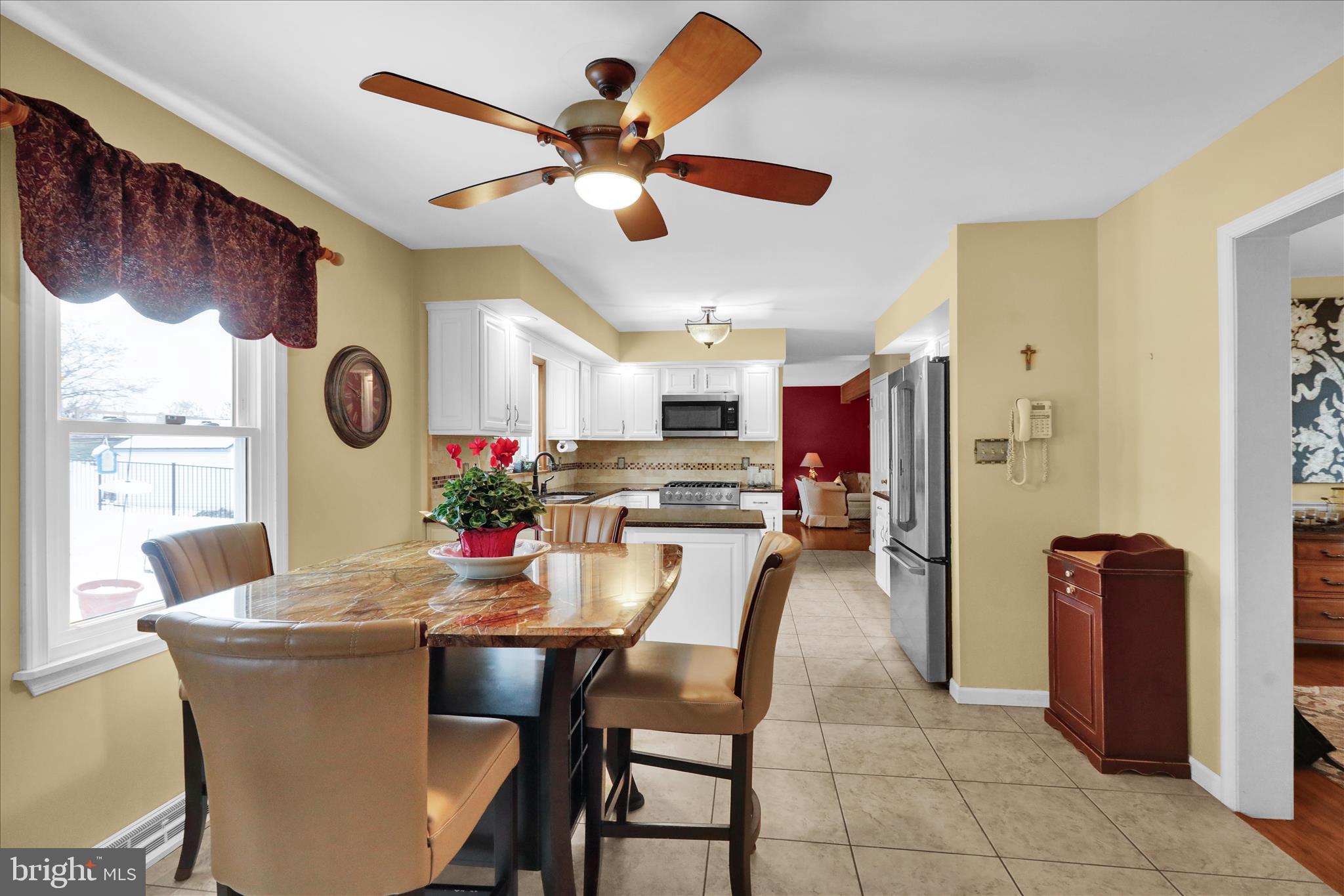 280 Hope Drive Blandon, PA 19510 - Photo 12 of 36 360_7030