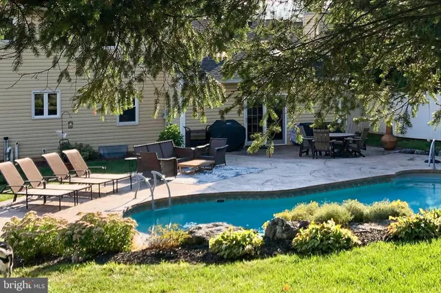 $449,900 | 280 Hope Drive, Blandon, PA 19510