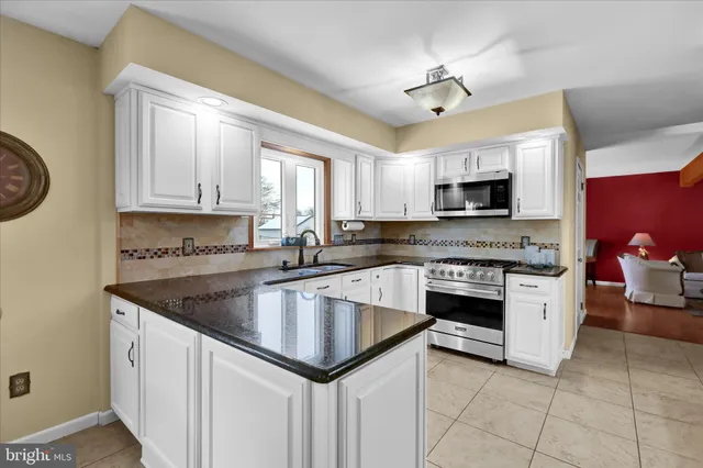 $449,900 | 280 Hope Drive, Blandon, PA 19510