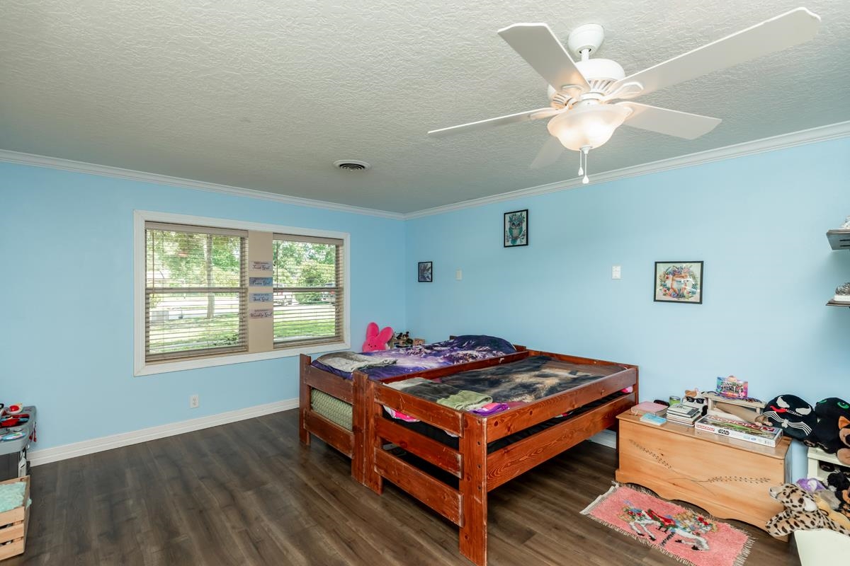 935 Dowlen Road Beaumont, TX 77706 - Photo 17 of 41