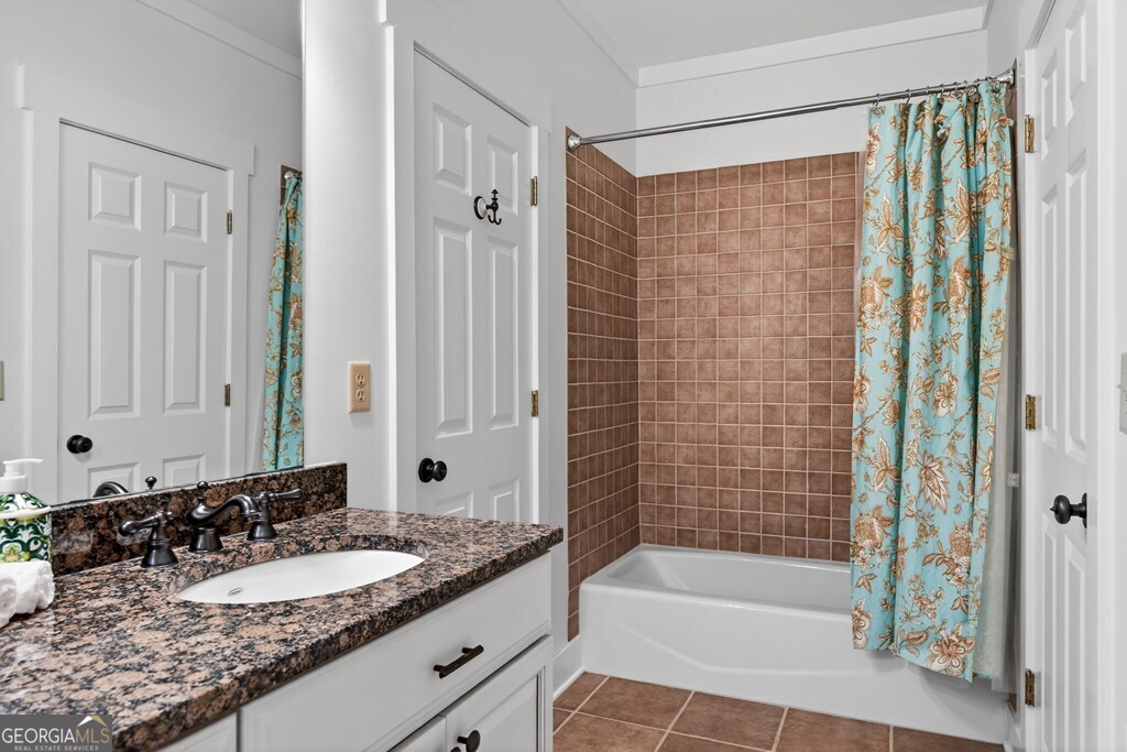 127 Azure Point Blue Ridge, GA 30513 - Photo 23 of 39