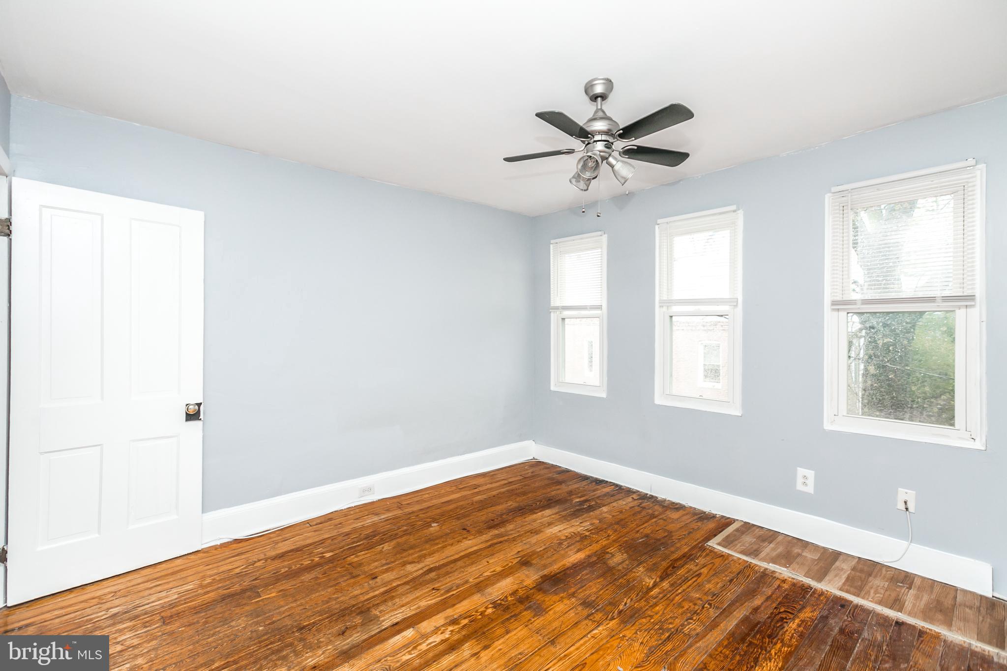 3535 Old York Road Baltimore, MD 21218 - Photo 21 of 33 Bedroom 3 with lots of natural light