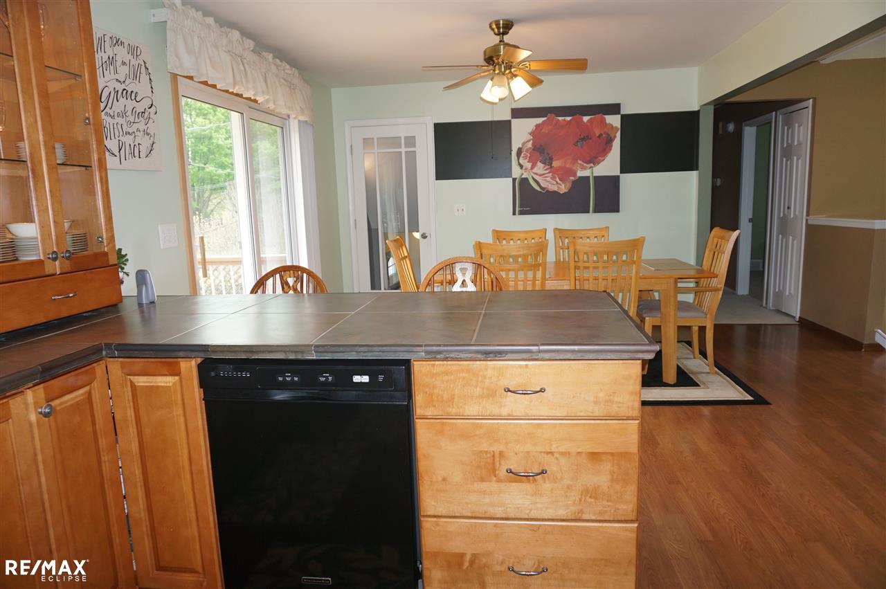 8920 Messmore Road Utica, MI 48317 - Photo 12 of 29 31380822-13.JPG