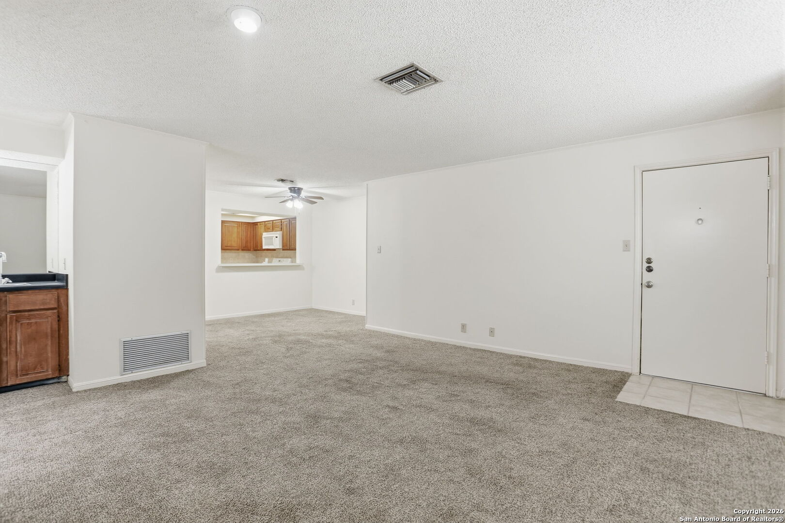 7738 Chambers Road, Unit 908 San Antonio, TX 78229 - Photo 5 of 30