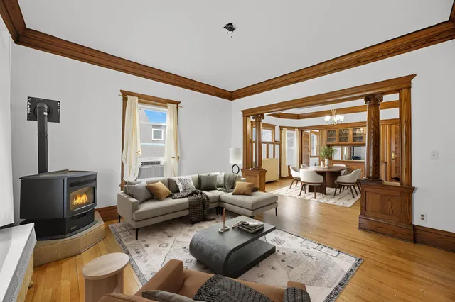 $335,000 | 3024 Portland Avenue, Minneapolis, MN 55407