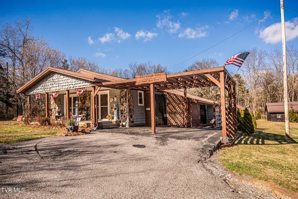 $182,500 | 41829 Wilderness Road, Pennington Gap, VA 24277