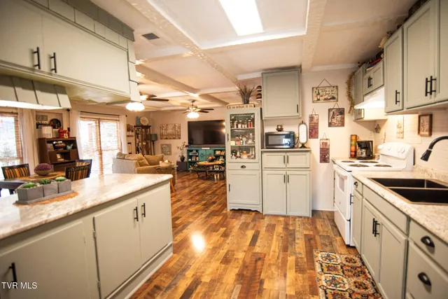 $197,850 | 41829 Wilderness Road, Pennington Gap, VA 24277