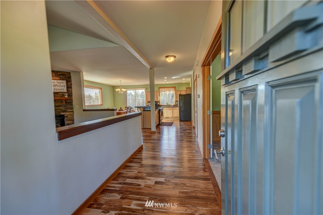 9675 Phillips Road Southeast Port Orchard, WA 98367 - Photo 3 of 19 Gallery Image 3