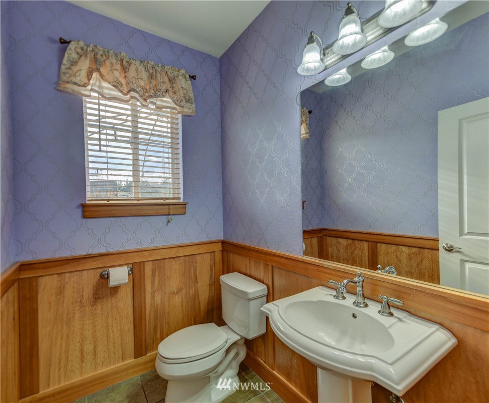 9675 Phillips Road Southeast Port Orchard, WA 98367 - Photo 10 of 19 Gallery Image 10
