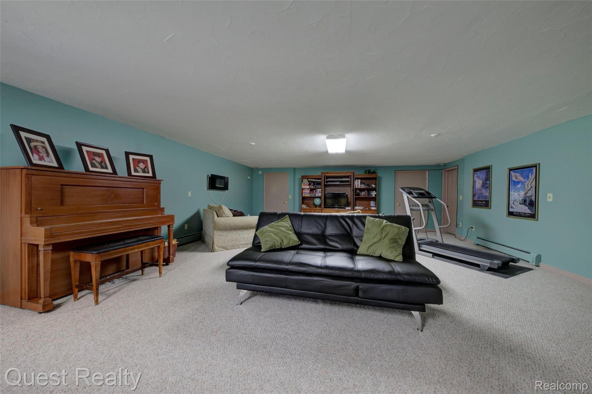 8325 Allen Road Clarkston, MI 48348 - Photo 66 of 79 4H8A8593_4_5.jpg