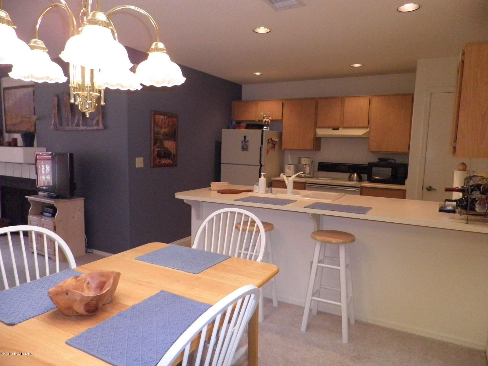 3060 Smokey Road Prescott, AZ 86301 - Photo 6 of 15 dining