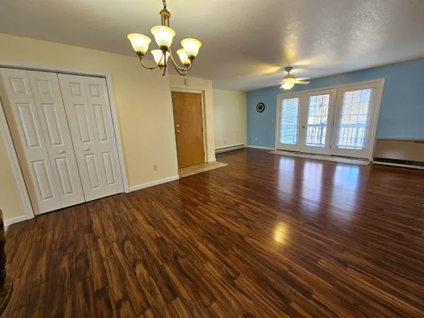 $239,900 | 78 Kingsbury Circle, Unit C41, Derby, VT 05829