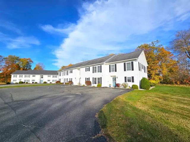 $239,900 | 78 Kingsbury Circle, Unit C41, Derby, VT 05829