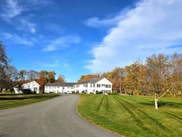 $234,900 | 78 Kingsbury Circle, Unit C41, Derby, VT 05829