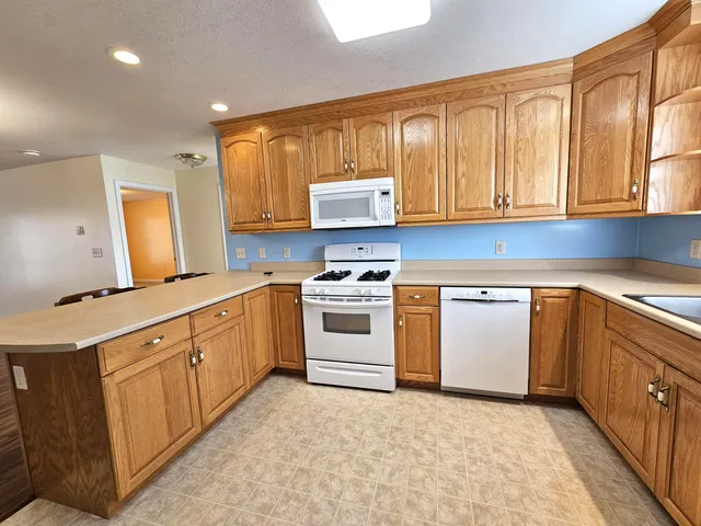 $239,900 | 78 Kingsbury Circle, Unit C41, Derby, VT 05829