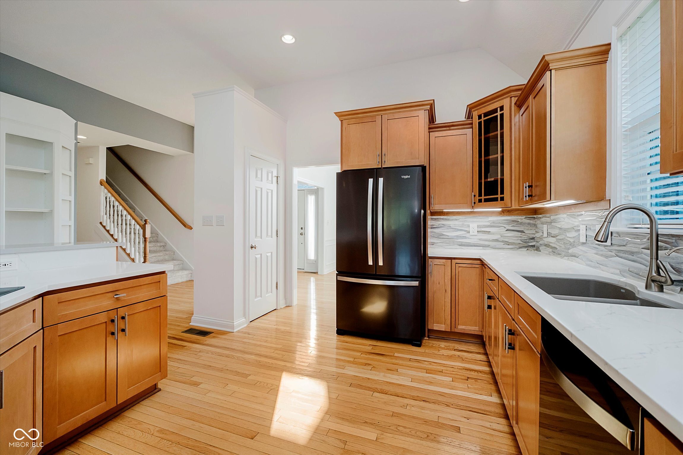 10520 Inverness Court Fishers, IN 46037 - Photo 9 of 38