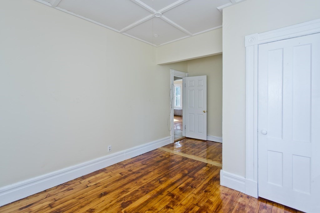 61 Euclid Avenue Springfield, MA 01108 - Photo 21 of 42 Gallery Image 21