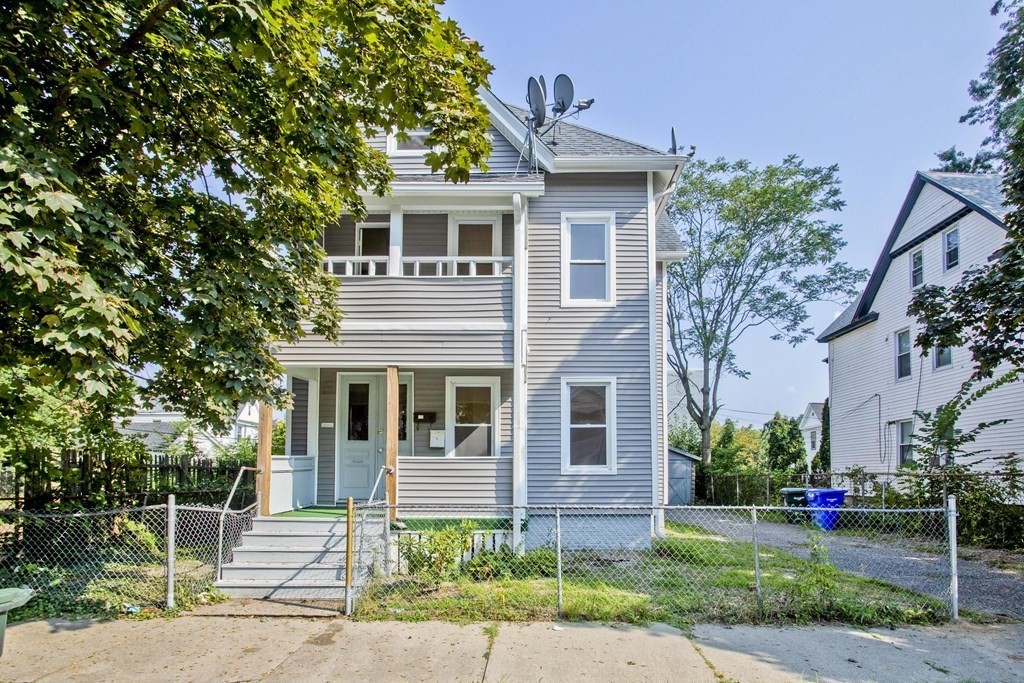 61 Euclid Avenue Springfield, MA 01108 - Photo 6 of 42 Gallery Image 6