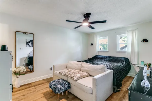 $2,100 | 2001 Embassy Way, Carrollton, TX 75006