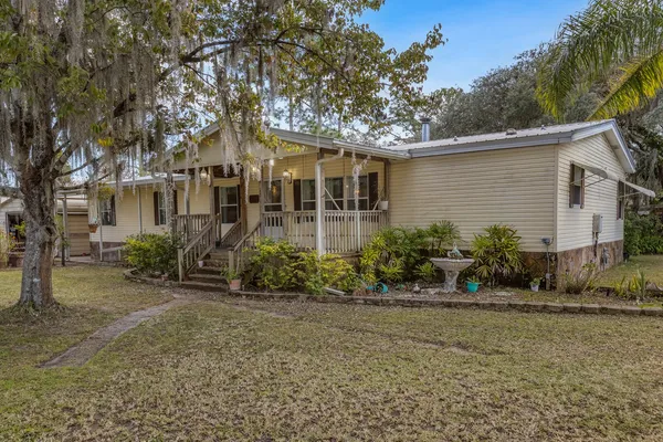 $307,500 | 101 Palmland Avenue, Satsuma, FL 32189