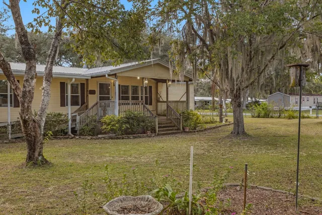 $349,900 | 101 Palmland Avenue, Satsuma, FL 32189