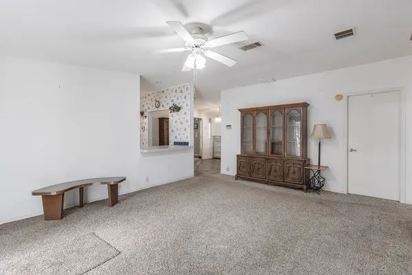 $307,500 | 101 Palmland Avenue, Satsuma, FL 32189