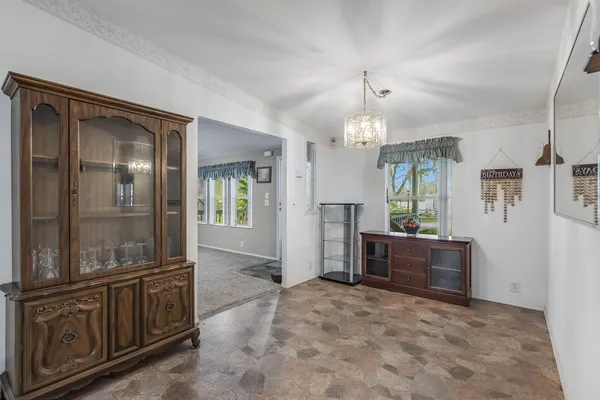 $307,500 | 101 Palmland Avenue, Satsuma, FL 32189