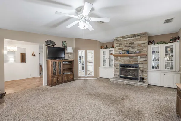 $307,500 | 101 Palmland Avenue, Satsuma, FL 32189