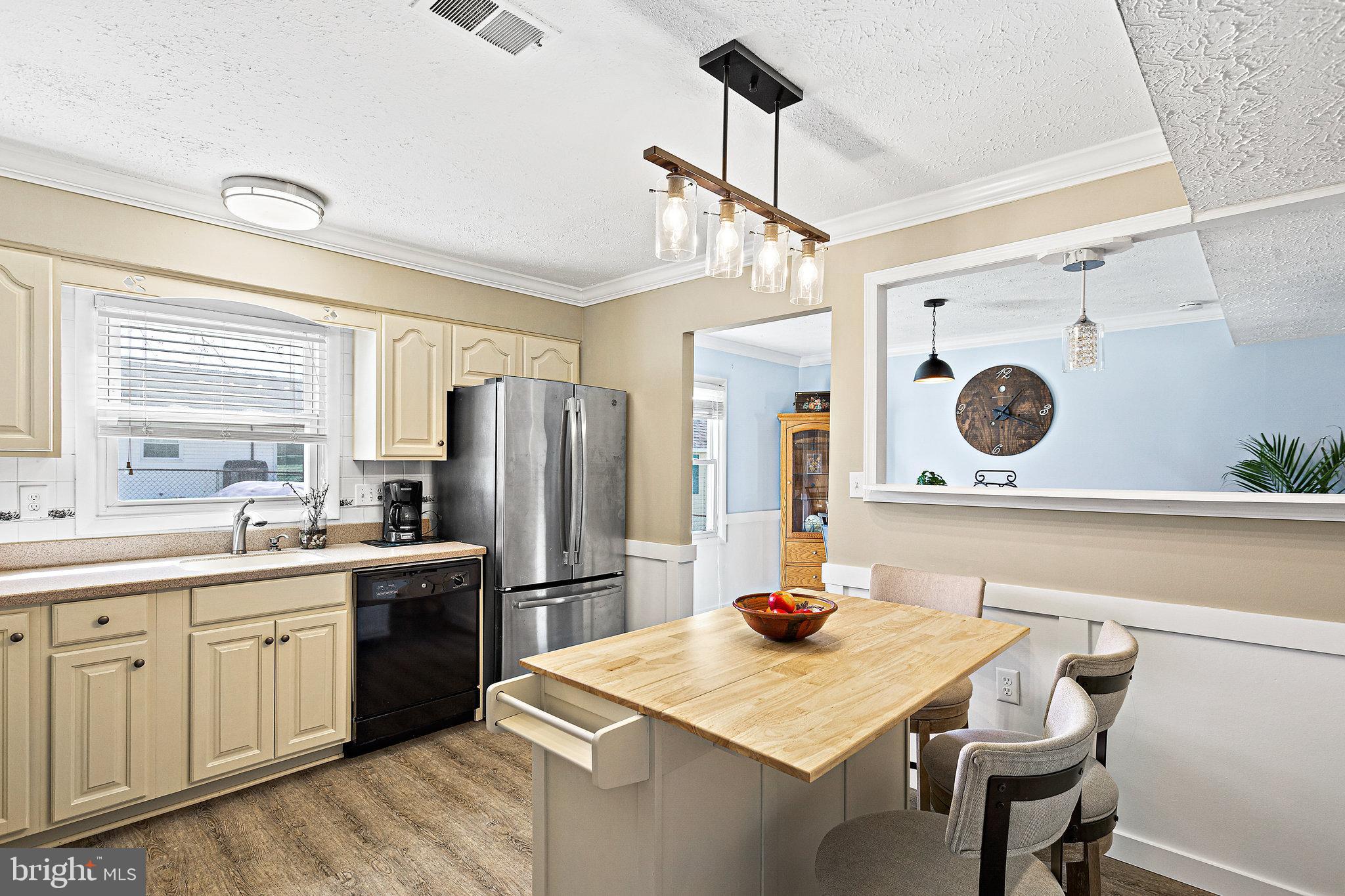 7817 Bastille Road Severn, MD 21144 - Photo 7 of 34
