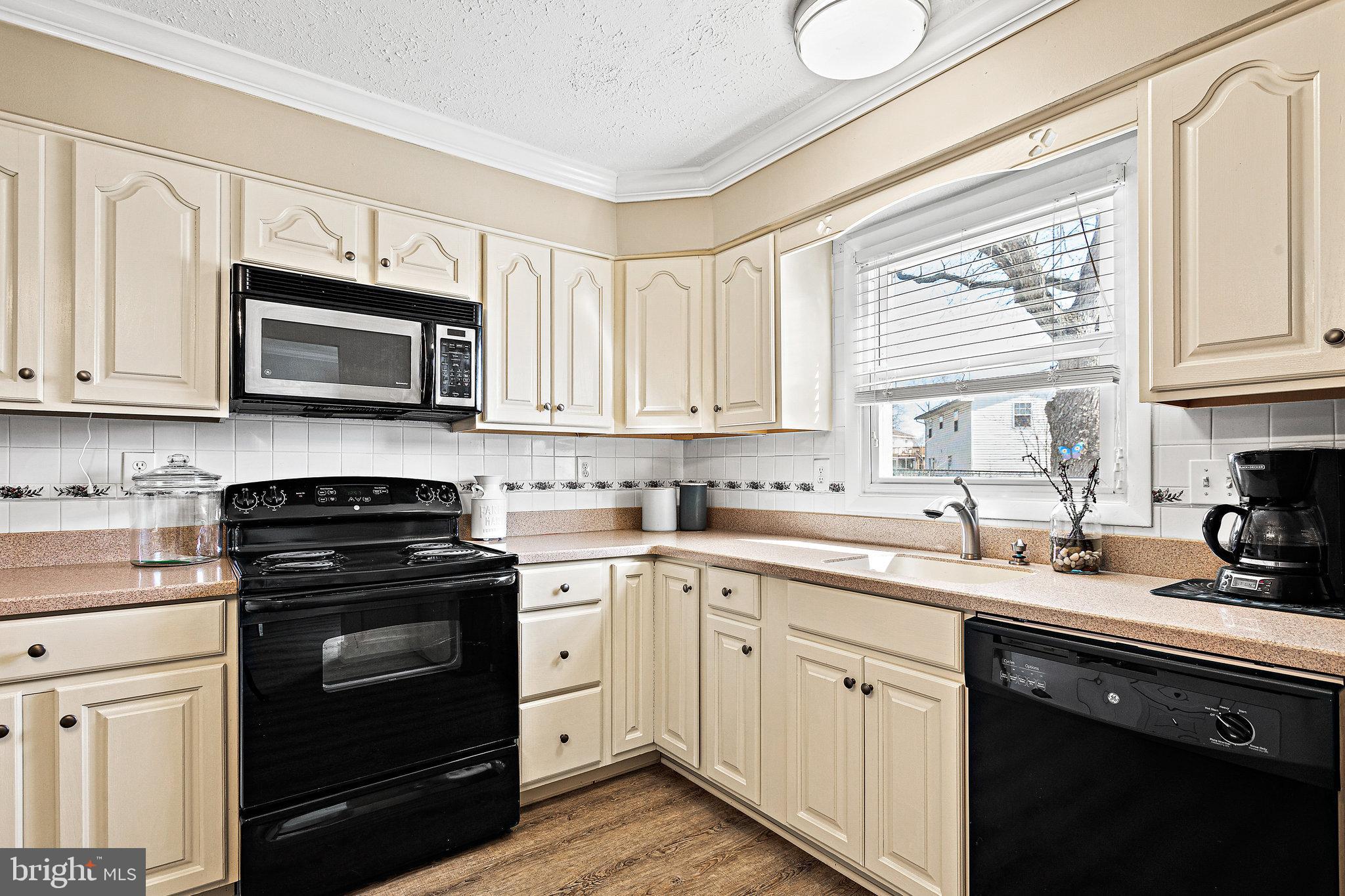 7817 Bastille Road Severn, MD 21144 - Photo 9 of 34