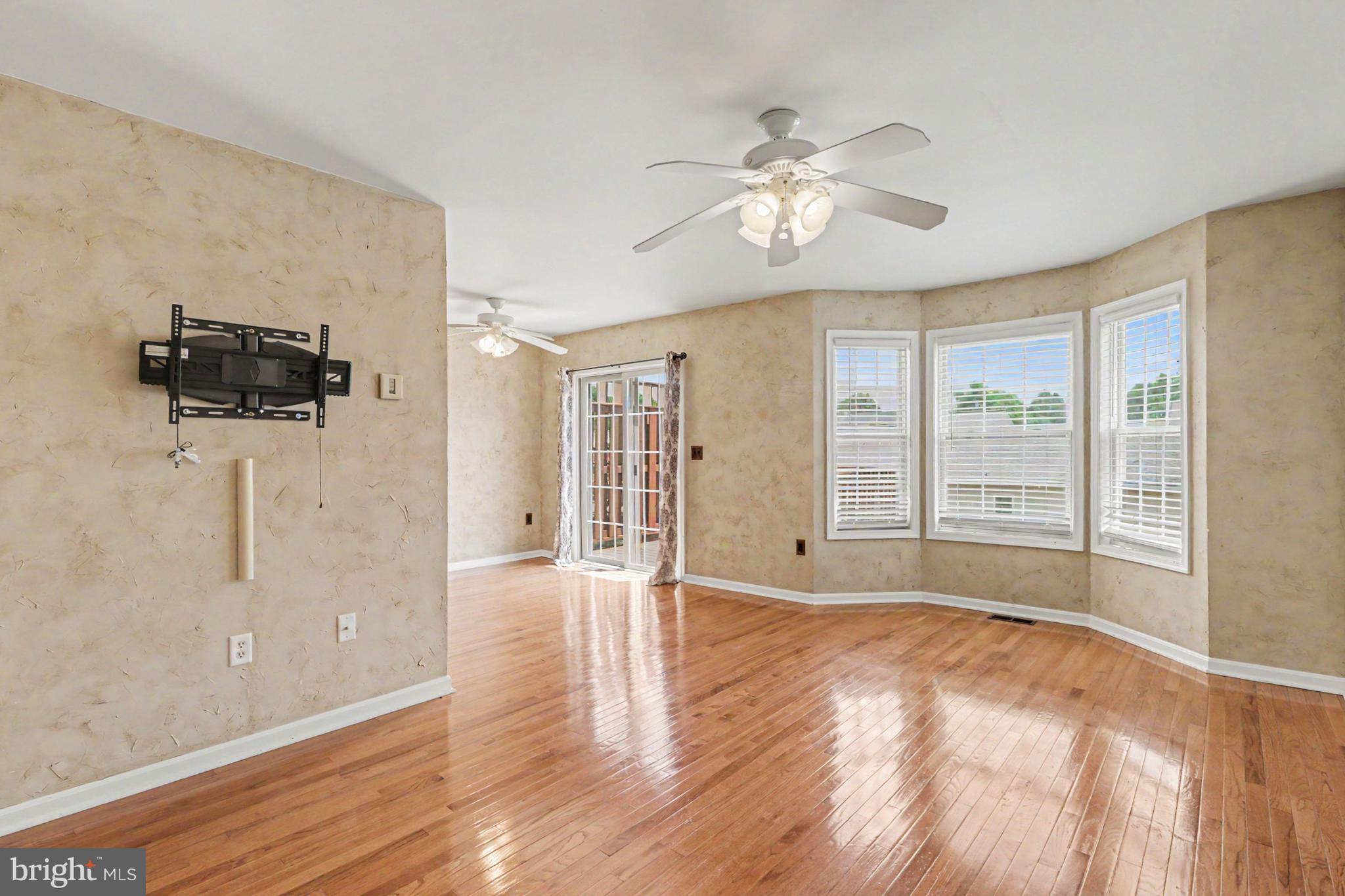 203 Silver Leaf Ridge Harrisburg, PA 17110 - Photo 9 of 35