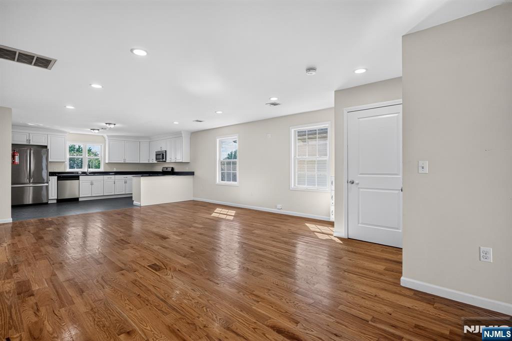 508 Second Avenue, Unit 2 Lyndhurst, NJ 07071 - Photo 6 of 21