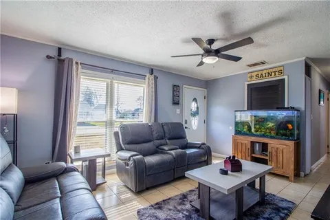 $169,900 | 90 Kathi Lane, Avondale, LA 70094