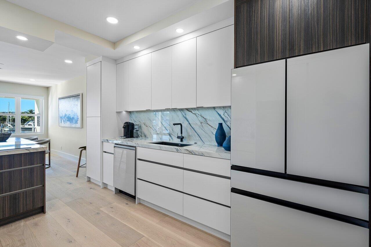 100 Mac Farlane Drive, Unit 2A Delray Beach, FL 33483 - Photo 14 of 28